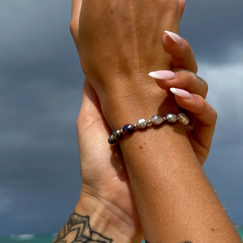 Flash Sale PURELEI Pearly Armband