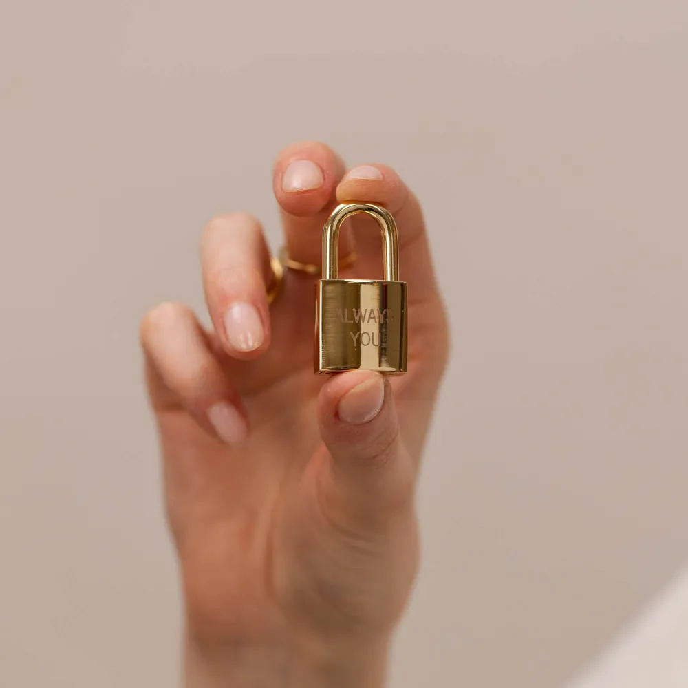 Cheap PURELEI Square Liebesschloss Gold